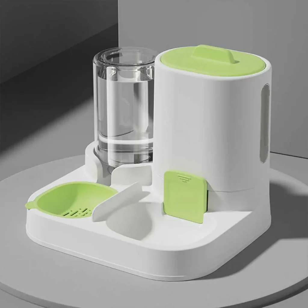 green Automatic pet bowl